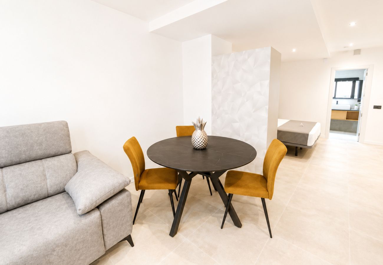 Alquiler por habitaciones en Vinaroz / Vinaros - AH Rentals - Smart Living.  Suite Deluxe