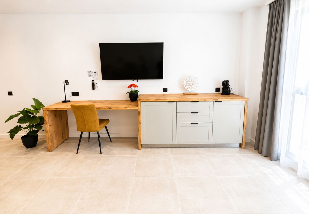 Alquiler por habitaciones en Vinaroz / Vinaros - AH Rentals - Smart Living.  Suite Deluxe