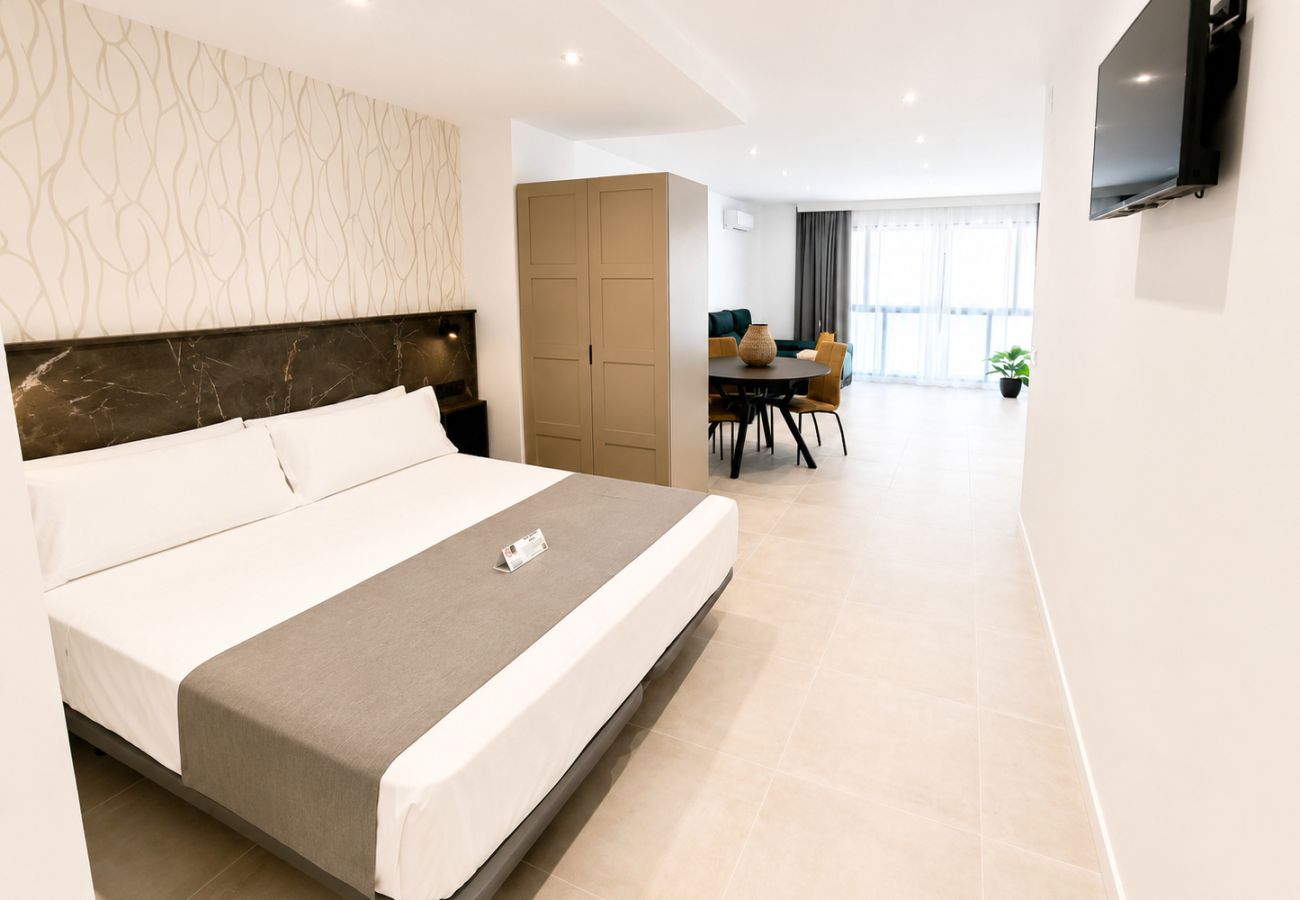 Alquiler por habitaciones en Vinaroz / Vinaros - AH Rentals - Smart Living.. Suite Familiar 2-3 personas