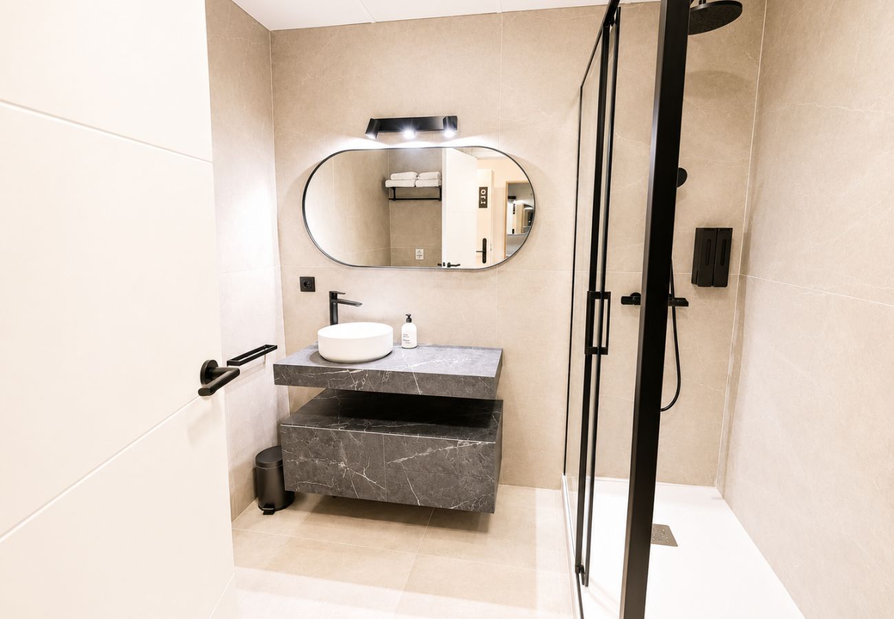 Alquiler por habitaciones en Vinaroz / Vinaros - AH Rentals - Smart Living.. Suite Familiar 2-3 personas