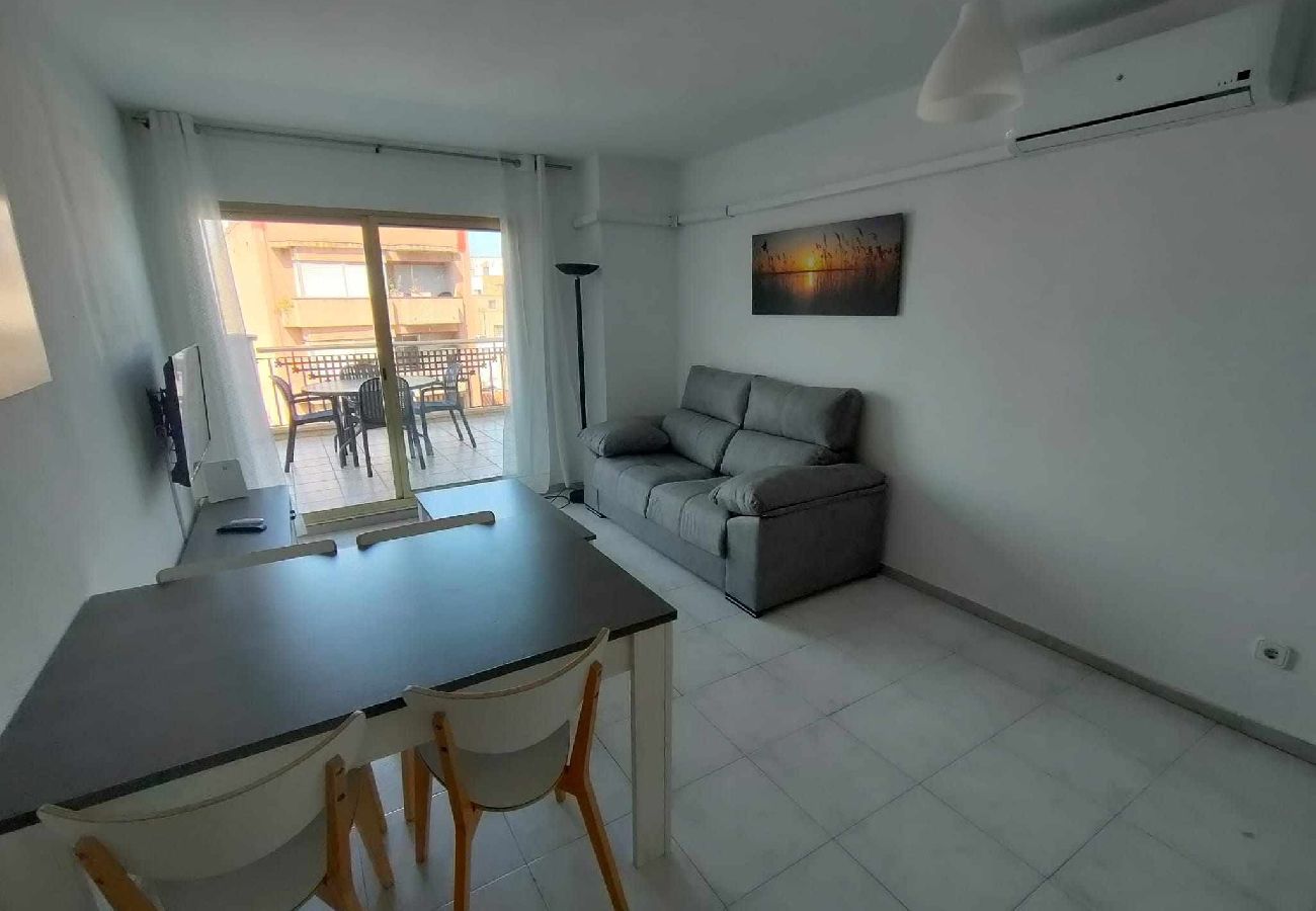 Apartment in Sant Carles de la Ràpita - AH Rentals Carles III