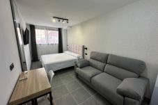 Rent by room in Vinaroz / Vinaros - SUITES 102